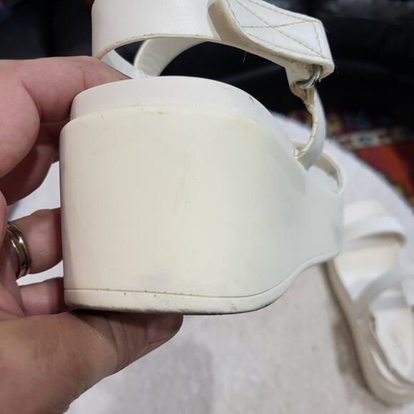 ALDO Tisdal Platform wedge sandal white size 8 - Picture 7 of 9